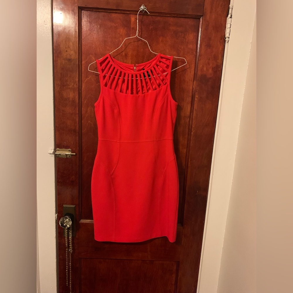 Size 6 red cocktail dress by Laundry